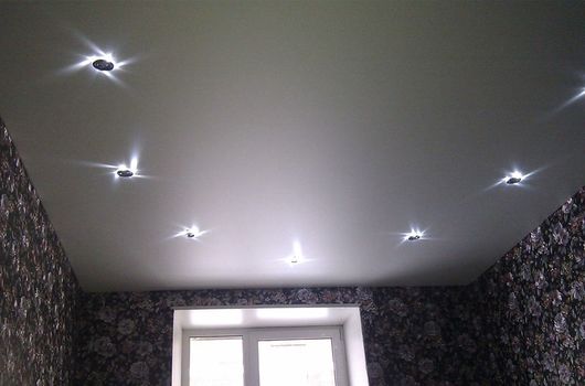 Натяжные потолки